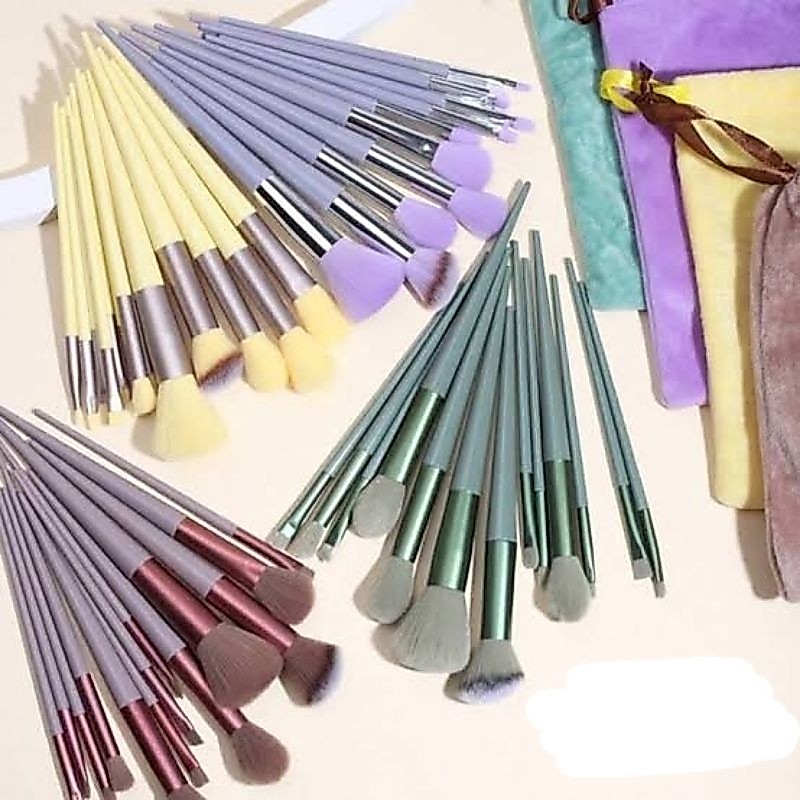 KUAS MAKE UP SET ~ kuas make up 13 in 1 halus kuas make up countour