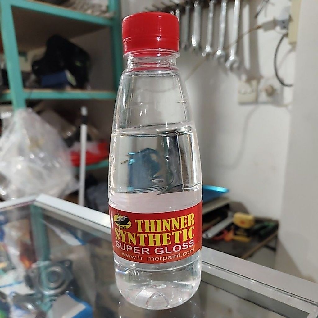 Thinner Botol pesawat 300 ml untuk cat 1/2 DUCO