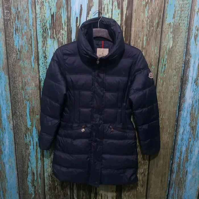 JAKET BULUANGSA  MONCLER  vos women size M