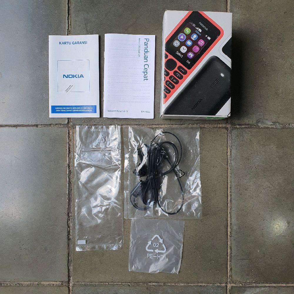 box handphone nokia 130 dual sim bekas second preloved kardus ponsel headset
