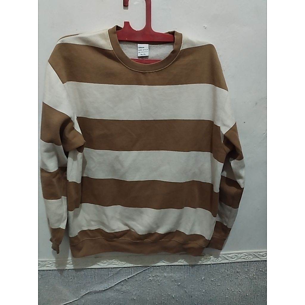 crewneck giordano second