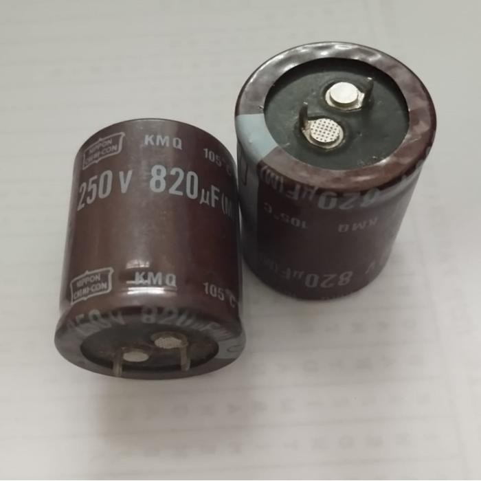 sPaRePaRt Elco Capacitor 820uf 250v Nippon Chemicon KMQ - Original Japan