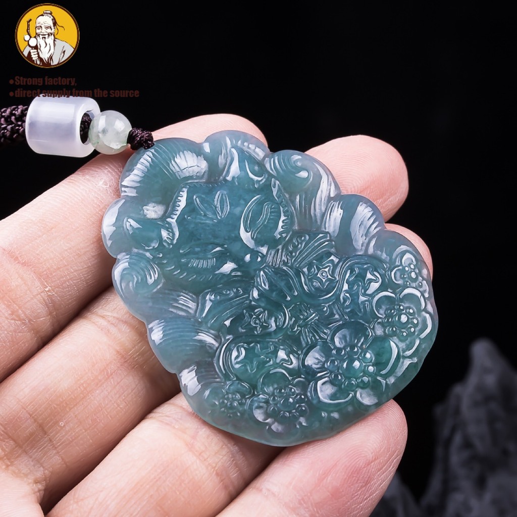 Alami Sebuah jadeite, peri rubah air biru liontin rubah sembilan ekor.