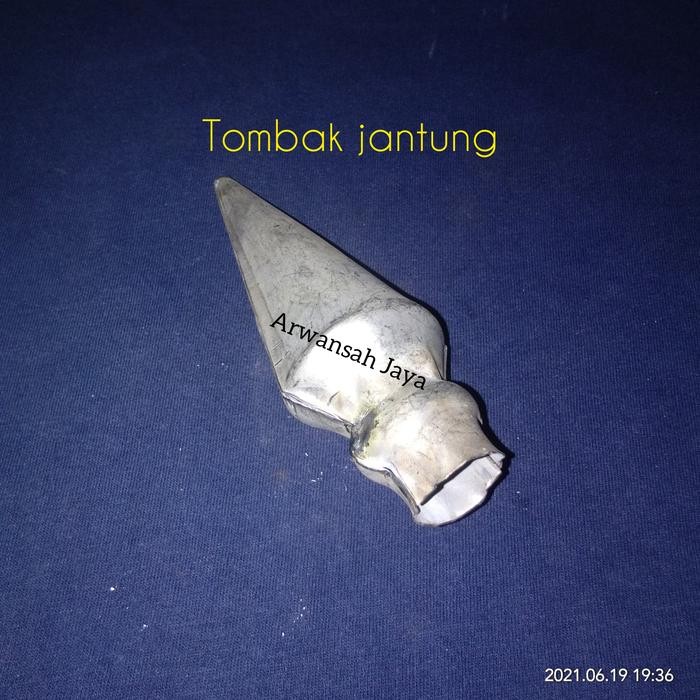 TOMBAK JANTUNG ORNAMEN PAGAR BESI
