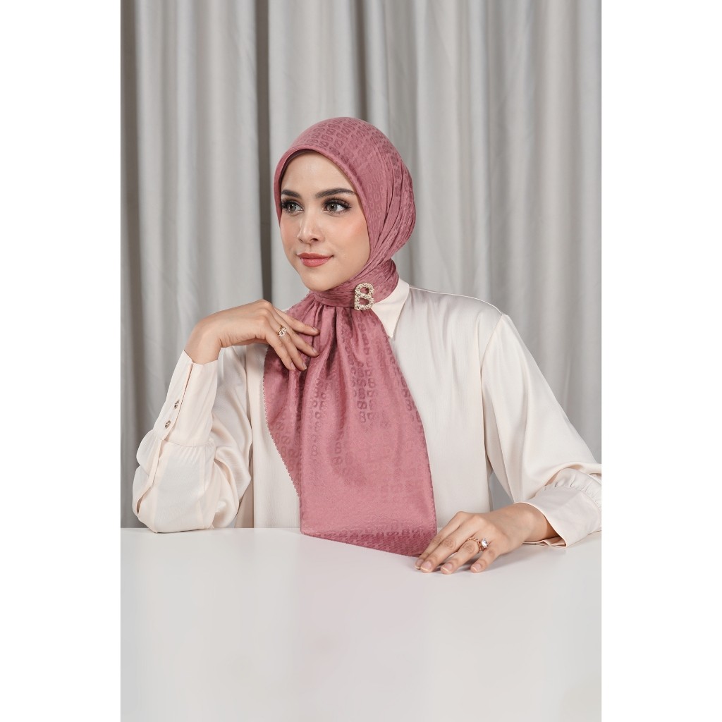 Buttonscarves Everyday Tapis Embossed 2.0