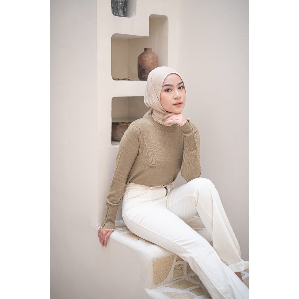 Diana Restu - Ivy Sweater | Knit Polos Wanita