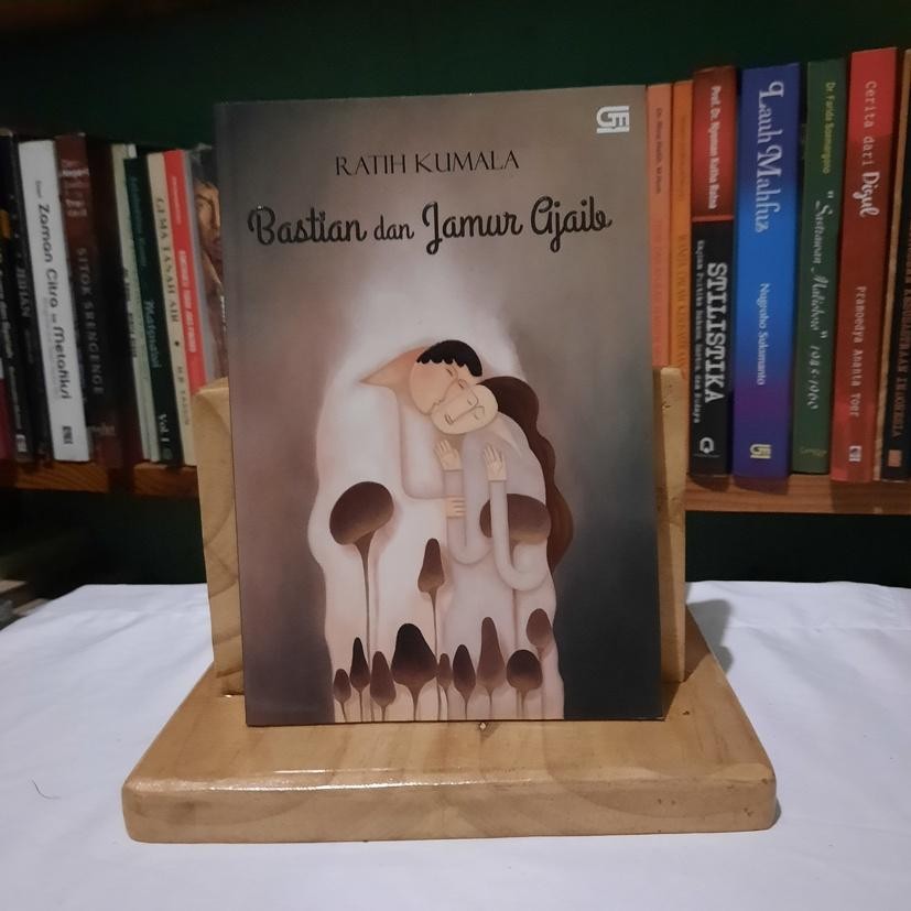 Bastian dan Jamur Ajaib - Ratih Kumala