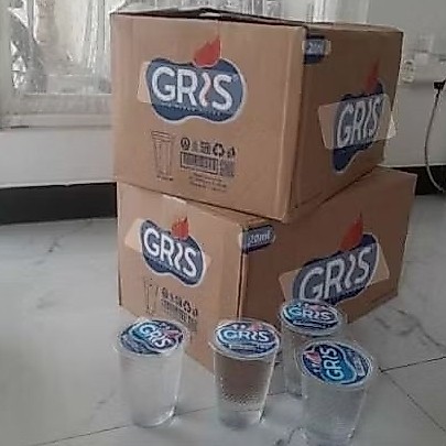 Air mineral Gris Gelas 220ml isi 48gelas /dos