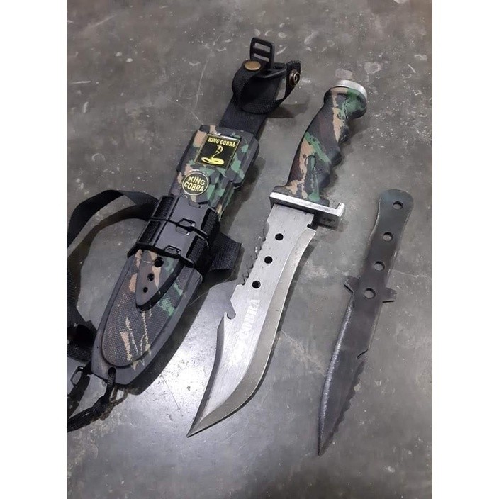 PISAU BERBURU KING COBRA ARMY