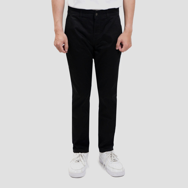 Lois Slim Stretch Fit Celana Chino Pria 122848698