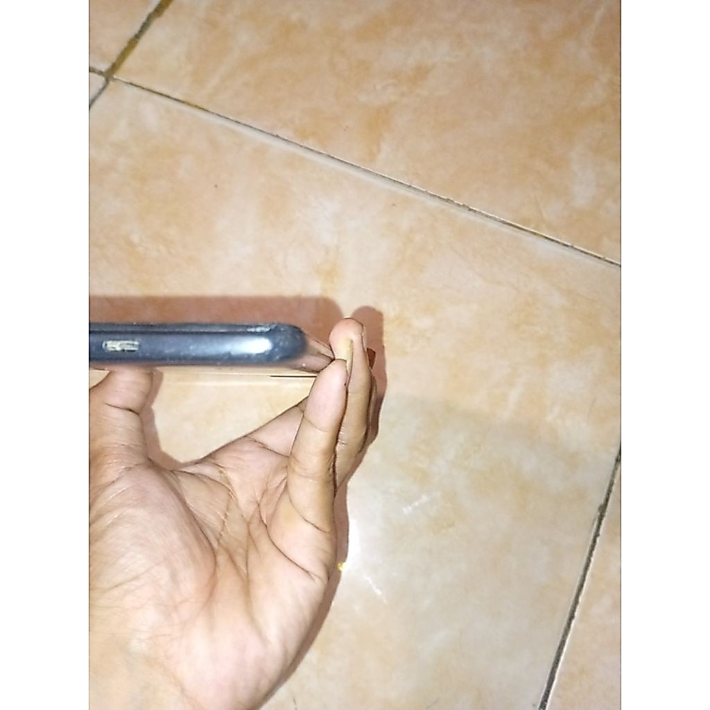 (sold) ada hp bekas realme narzo 50i second ram 4 64 batangan
