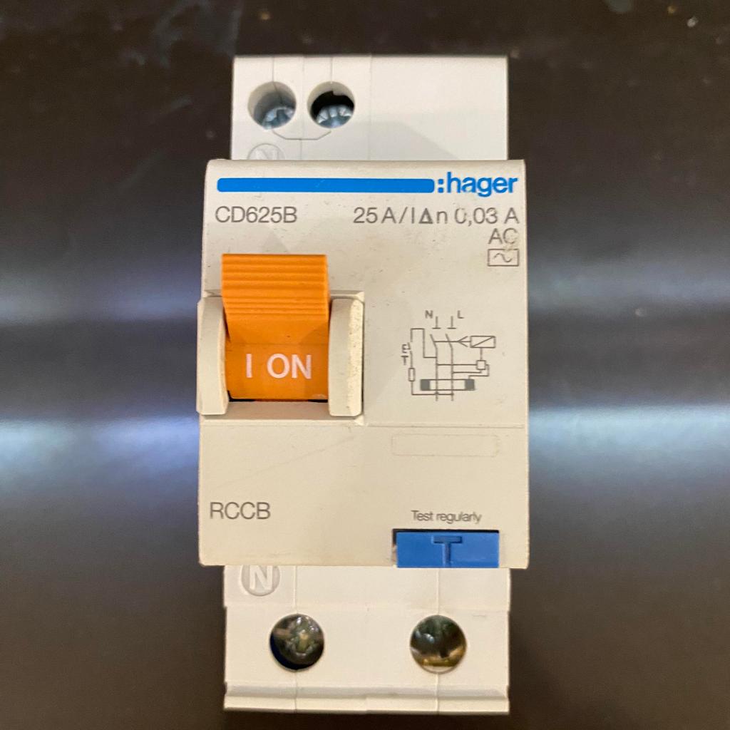 RCCB CD625B 25A hager
