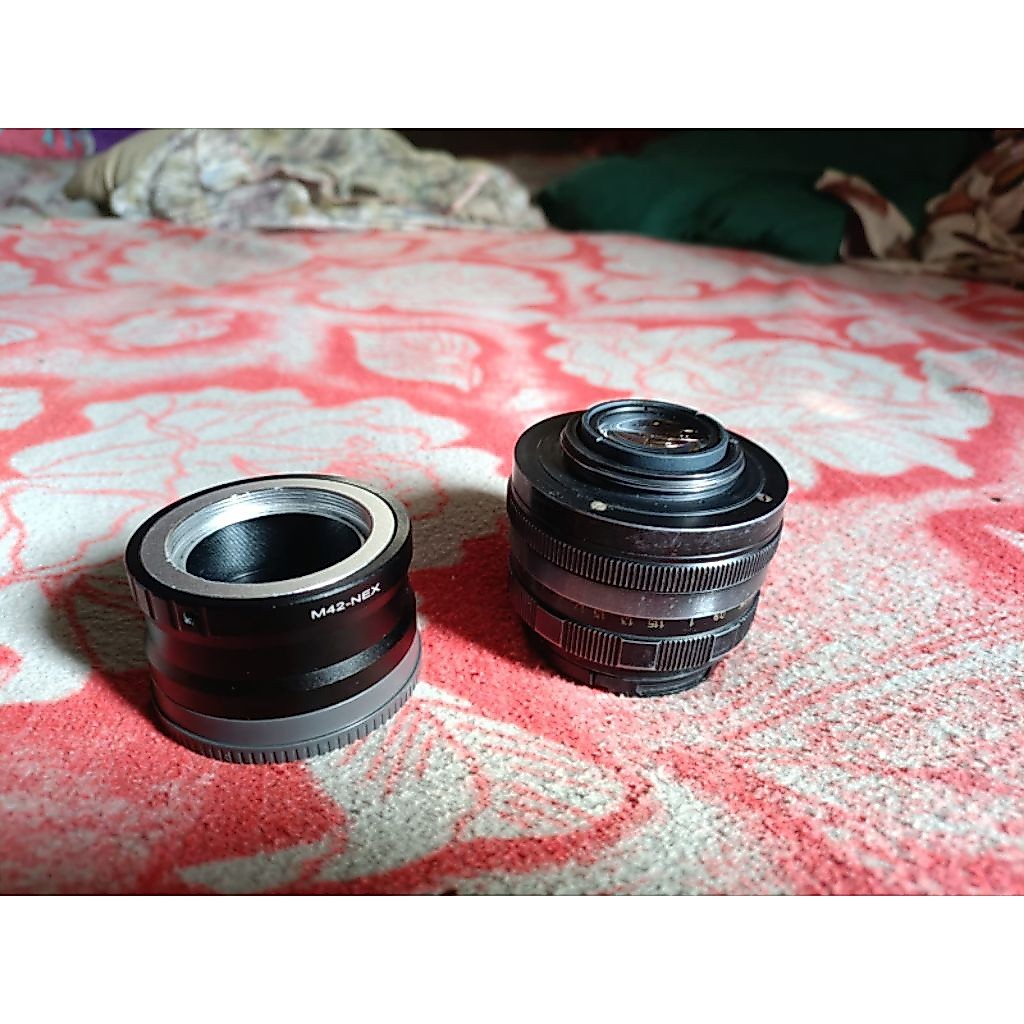 lensa manual helios  44-2 f/2