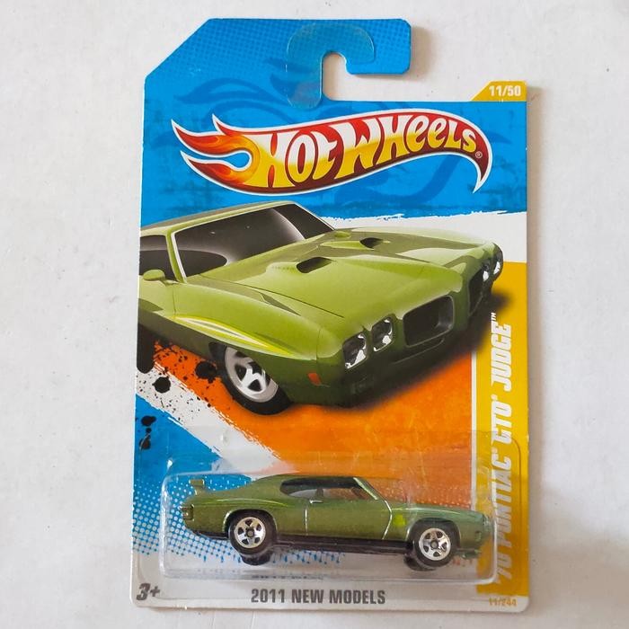 Hotwheels Hot Wheels 70 Pontiac GTO Judge hijau 2011
