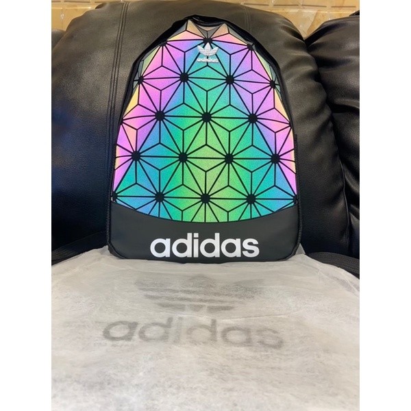 LOISSHOP ADIDAS BACKPACK ISSEY MIYAKE OLD PATTERN/ TAS RANSEL BACKPACK ISSEY MIYAKE REFLECTIVE GREY 