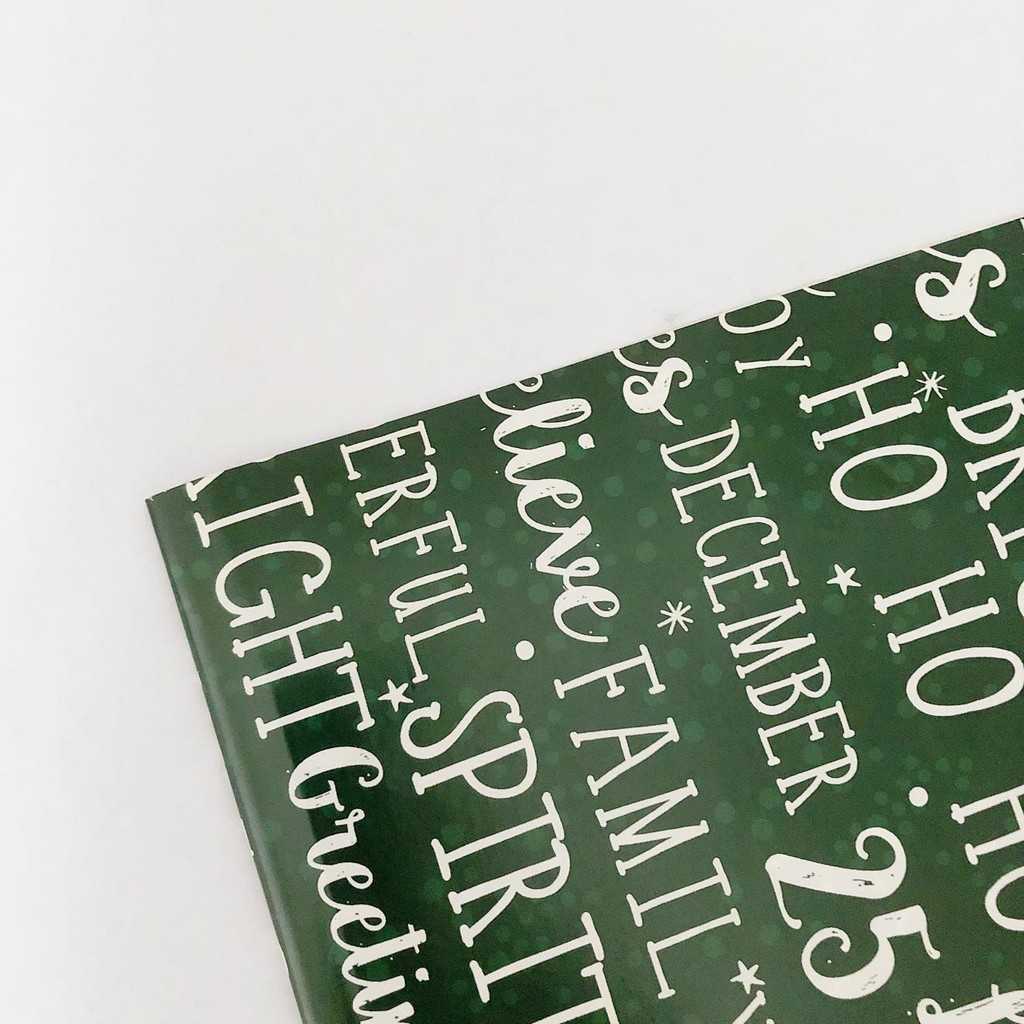 

Kertas Kado Premium December Hijau