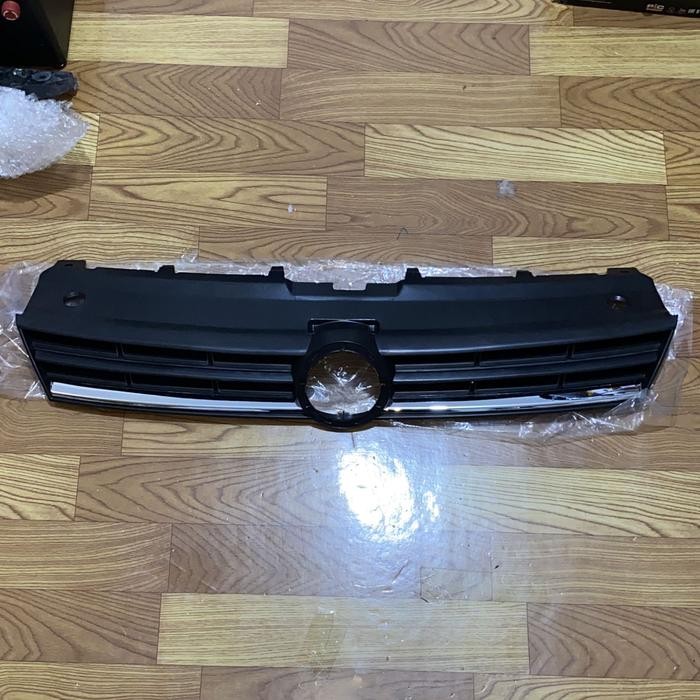 FRONT GRILL OEM VW POLO 6C 1.2T - 1 Strip Chrome Bawah quality