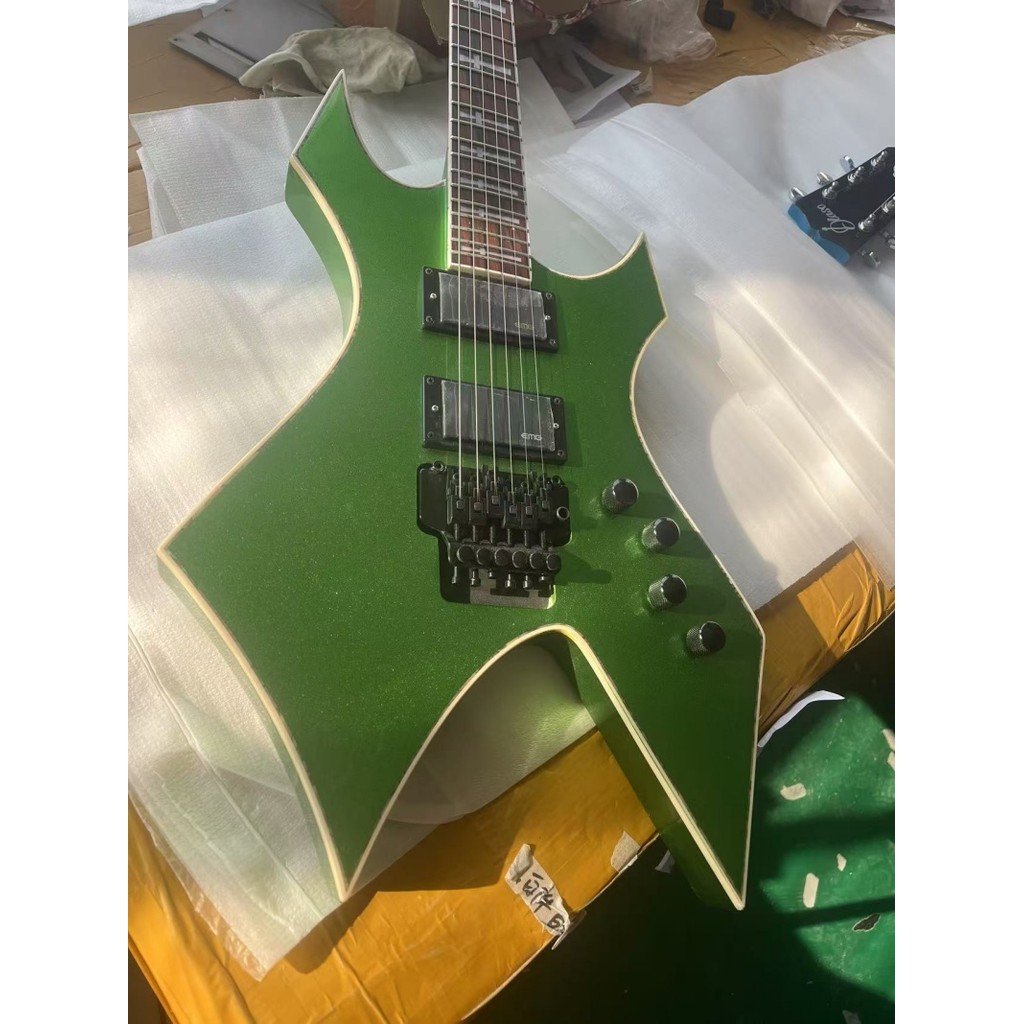 Free delivery 6 string special shaped electric guitarBody abalone bindingRosewood fingerboardFloyd r