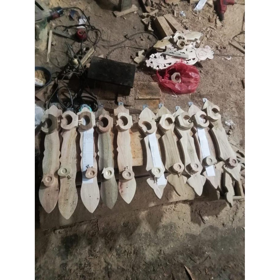 blawong gaman dari kayu jati mentah termurah isi 1 model simple cocol untuk souvenir bkgaman sengkel