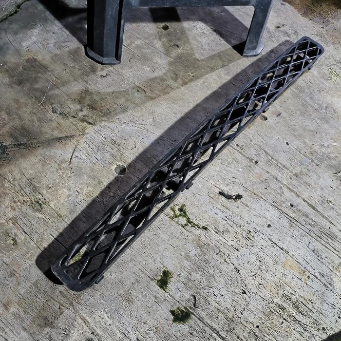 Grill bumper depan Avanza Xenia VVTI 2008-2009-2010