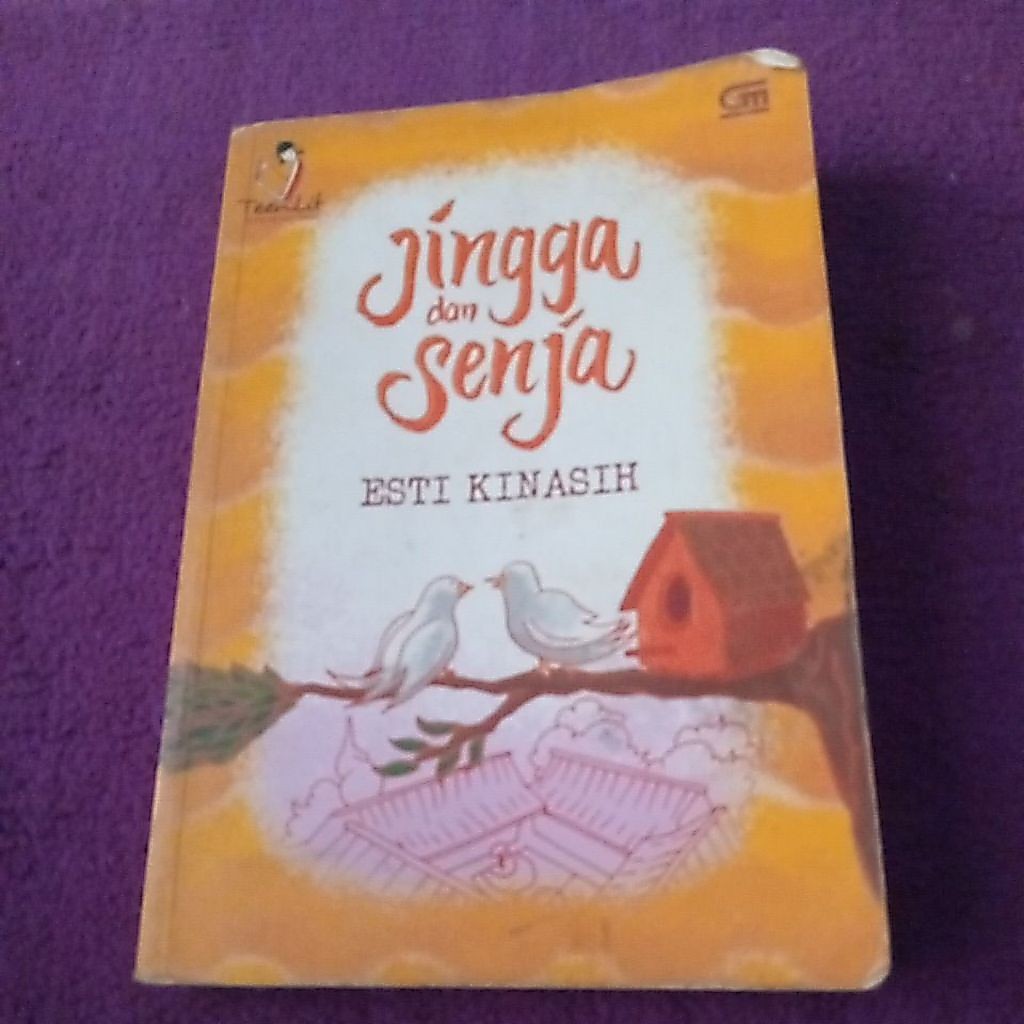 Jingga dan senja