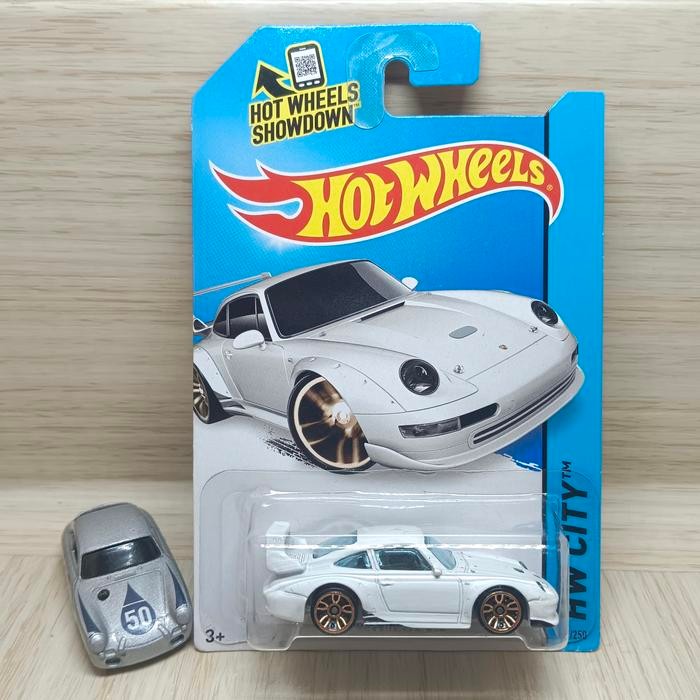 hot wheels porsche 993 gt2 putih dof SWO86