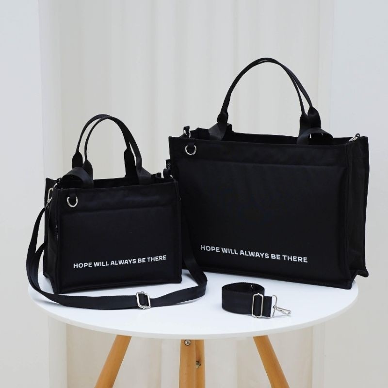 Aurora Totebag Kodeiku Tas Kuliah Hitam Anti Bara