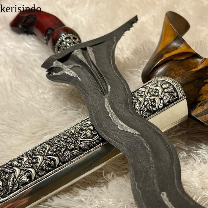 Kelas Pusaka Keris kyahi Sengkelat Tangguh Pajang Mataram KL7