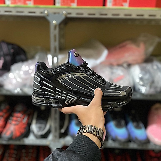 Zhstore Sepatu Sneakers Unisex TN Plus 3