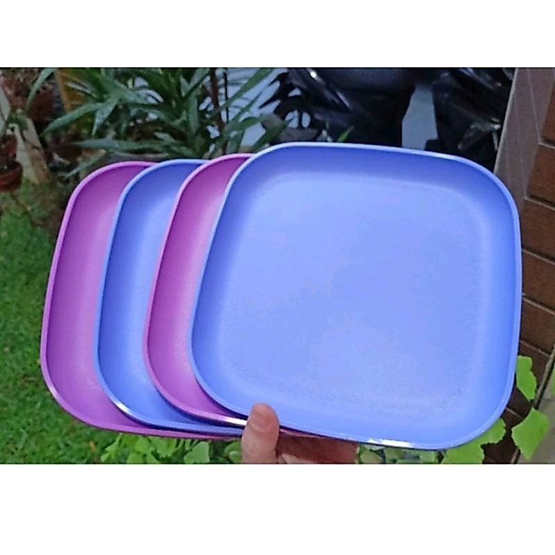 Piring makan  kotak breakfast tupperware ungu / biru eceran 1 pcs