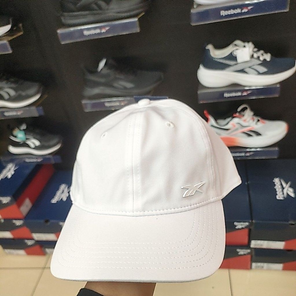 REEBOK TOPI SERBAGUNA  RUNNING & KASUAL/LIFESTYLE  PRIA WANITA UNISEX ORIGINAL _WHITE/PUTIH