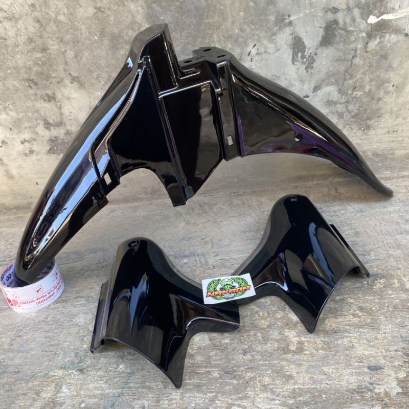 Spakbor Depan Satria Hiu Lscm