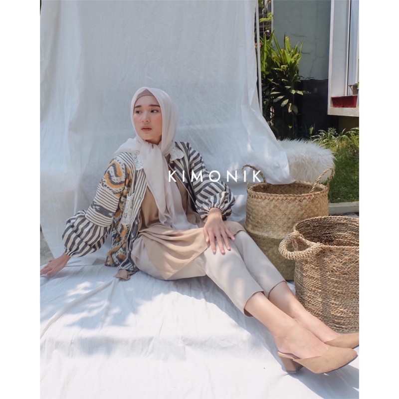 BAJU TENUN KIMONIK DIANDRA BUBLE