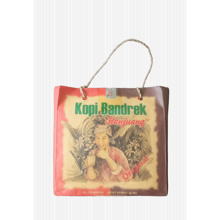 

Fatri Persada - Kopi Bandrek Hanjuang Kemasan Kantong isi 5 bungkus