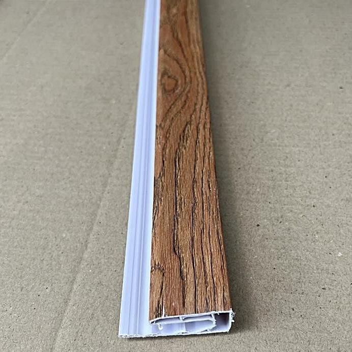 Lis Plafon PVC type Lis Tutup Laminate Motif Kayu Coklat Muda Panjang 4 Meter Ukuran Besar Ready Sto