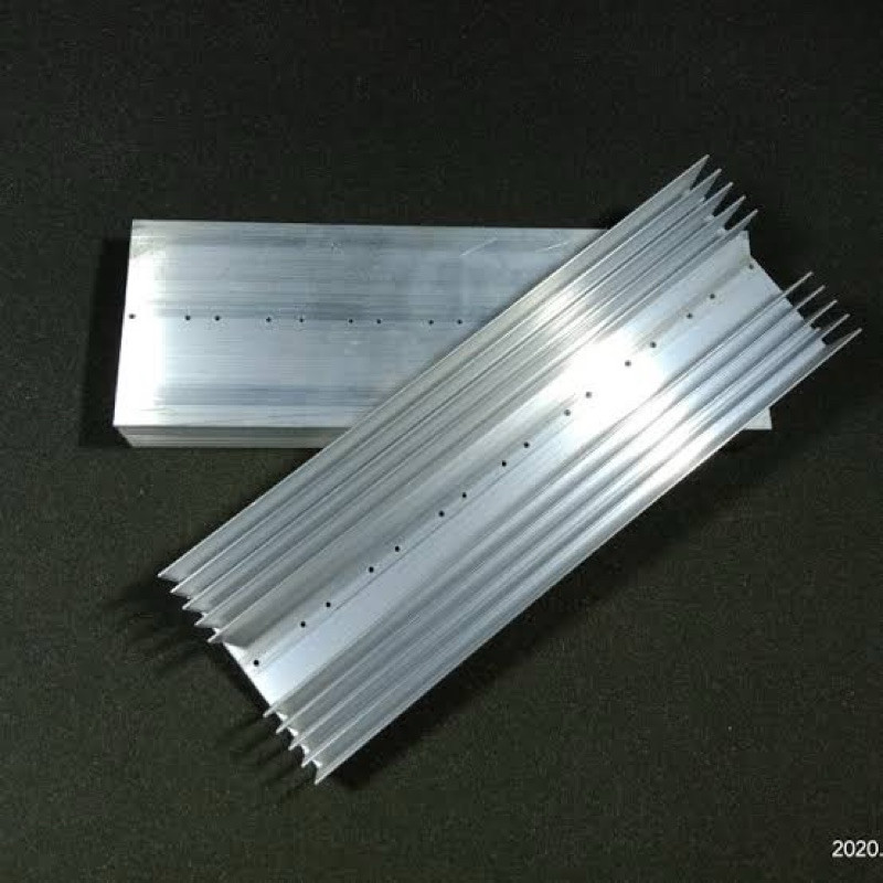 Pendingin Heatsink 10 Sirip 30cm Tebal 4mm