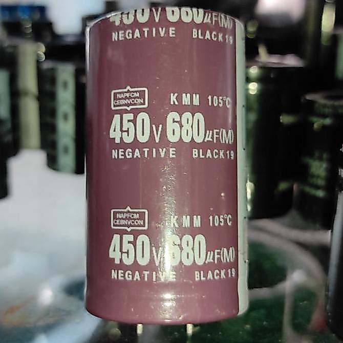 680UF 450V ELCO CAPACITOR 680 UF 450 V PCMED