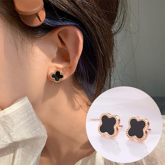 Anting Tusuk Clover Hitam Semanggi Titanium Anti Karat / Anting Giwang Gold Daun Empat Earrings
