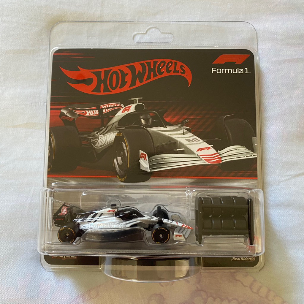 Hot Wheels Collector Formula 1  Exclusive