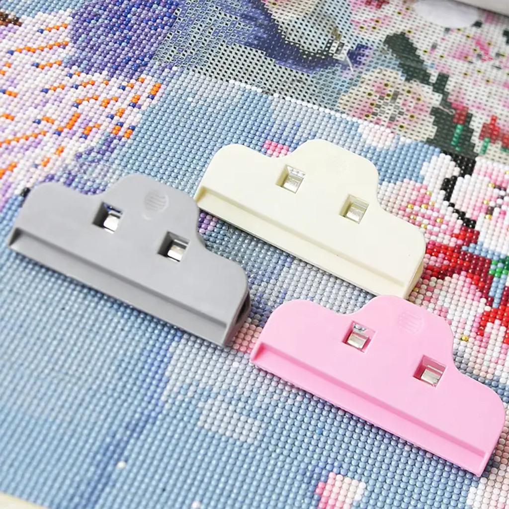 

Painting board clip, Y amond painting tool clip accessories, drawing board holder, plastic bag sealing clip