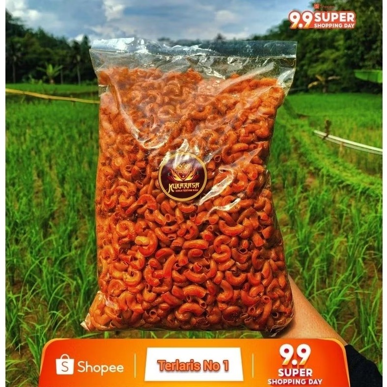 

MAKARONI PEDAS EXTRA DAUN JERUK 500 GRAM | Cemilan Snack Makaroni Kriuk [ Kukarasa Snack ]
