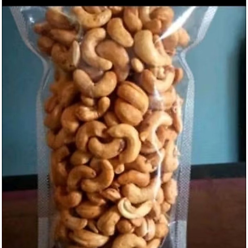 kacang Mede utuh matang 1 kg