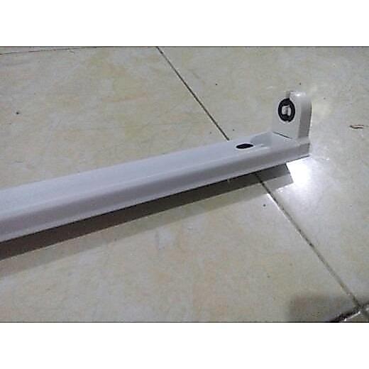 Kap Lampu T8 LED 60cm 120cm Kap Lampu LED 120cm