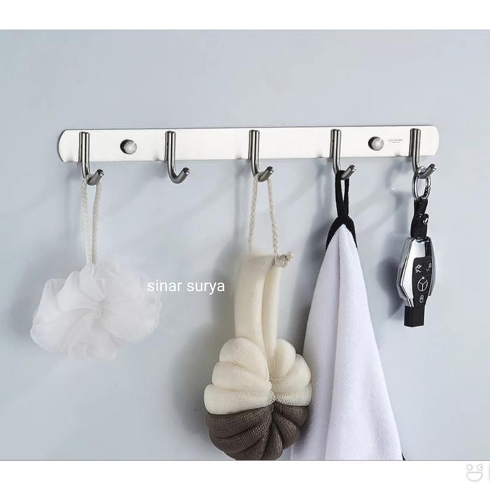 

Gantungan Baju Alfina