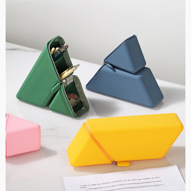 

Silicone Pen Holder Foldable Large Capacity Expandable Vertical Pencil Case Desktop Office and Study Use Students Stationery