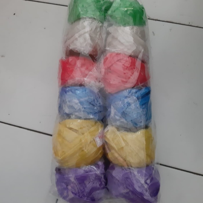 

Paket Usaha Tali Rafia Warna Kecil Warna Warni 1 pax utuh isi 12 pcs