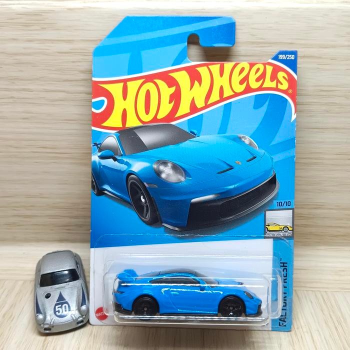hot wheels porsche 911 gt3 biru SWO86