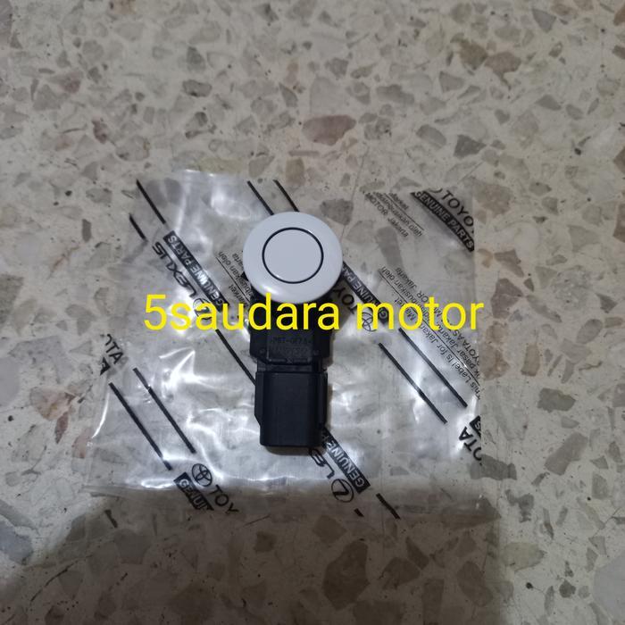 sensor mundur innova reborn/fortuner sensor parkir innova reborn - Putih