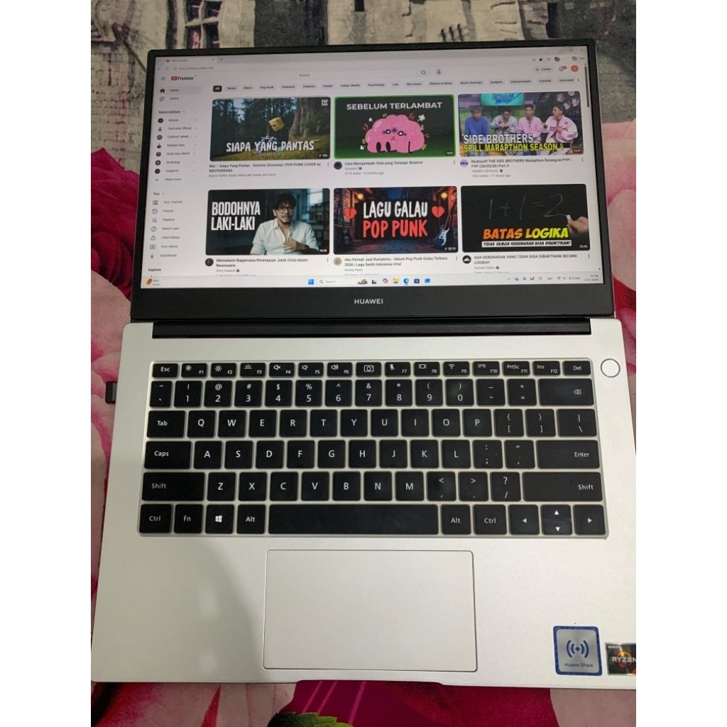 Laptop HUAWEI MateBook D14  Ryzen 7 3700U | RAM 8GB | SSD 512GB
