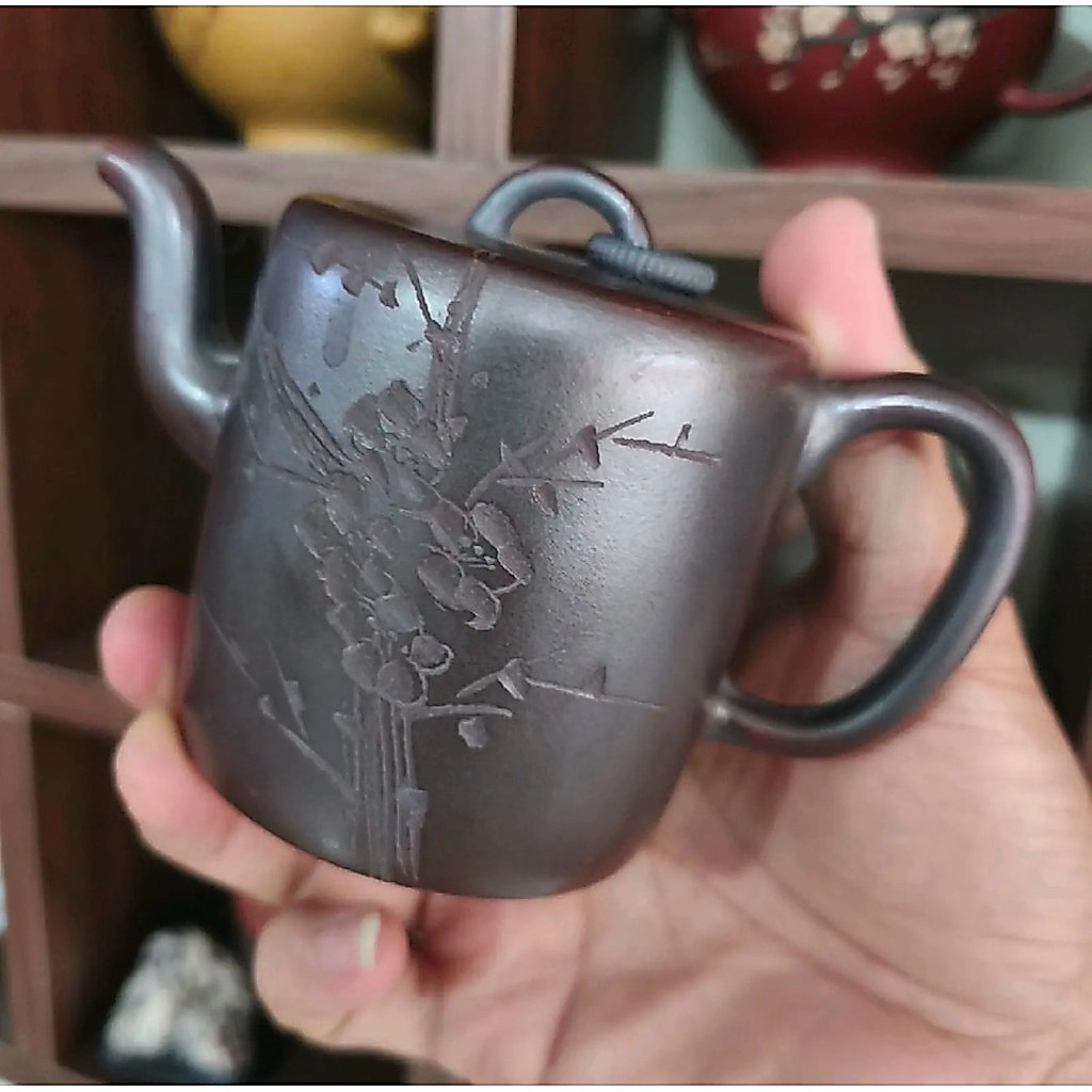 Authentic Yixing Zisha Dragon Blood Clay Carving Plum Flower Teapot